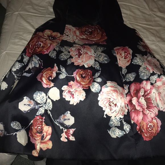 PromGirl prom dress - Picture 2 of 3